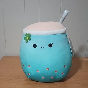 Jakarria Squishmallow NWT